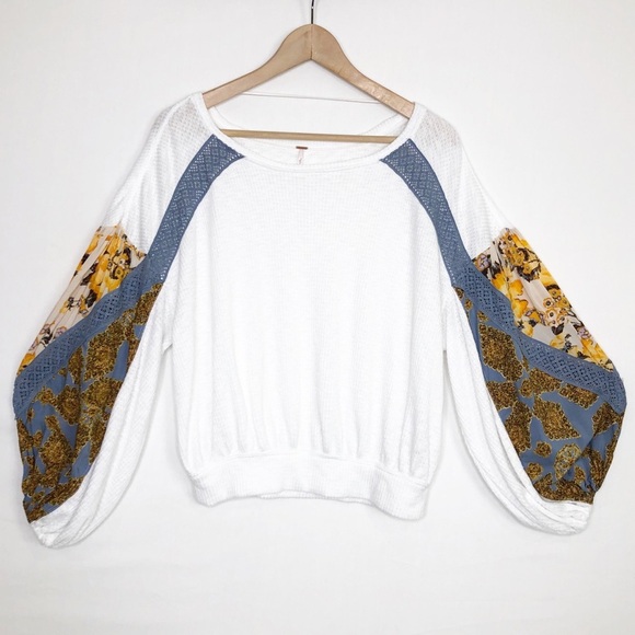 Free people, clash thermal Boho Chic White Blouse with Floral Sleeves - Picture 11 of 12
